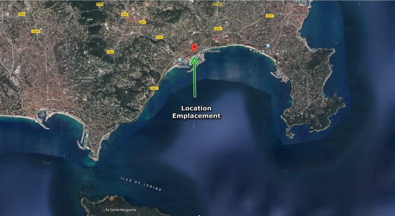 Grand Studio neuf face port et plage, parking privé Golfe-Juan Eksteriør billede